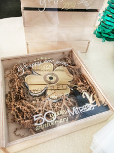 Gift box ξύλινο κουτί σημύδα με γούρι και τύπωμα