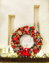 Φορτώστε την φωτογραφία στην συλλογή που προβάλλεται , Χειροποίητο Χριστουγεννιάτικο Στεφάνι ,red velvet XL 65 CM
